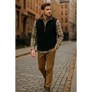 NWT Trient Luxe Wool Vest lined Black wTan leather Trim Medium heritage layer